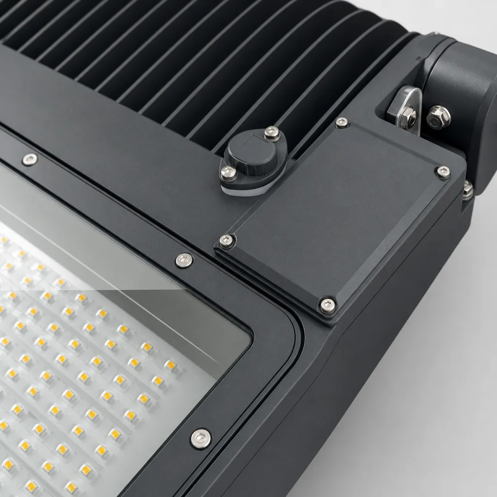Smart LED Tunnel Lighting System with CIE 88 Adaptive Zone Control